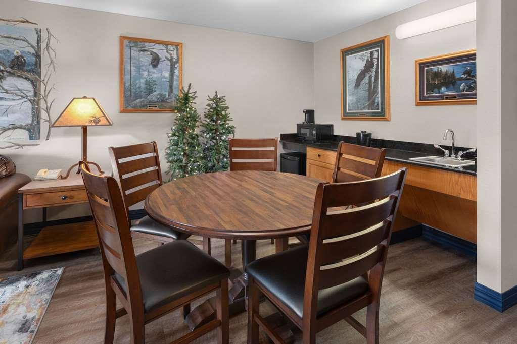 Americinn By Wyndham Wabasha Δωμάτιο φωτογραφία
